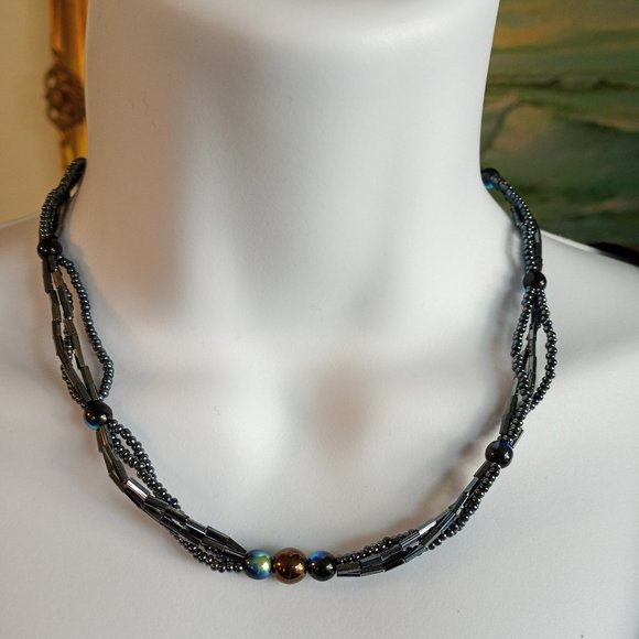 4-Strand Beaded Charcoal Luminescent EUC 16" Necklace-Item #111 - Picture 1 of 4